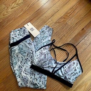 Brand new Demi lovato fabletics workout set